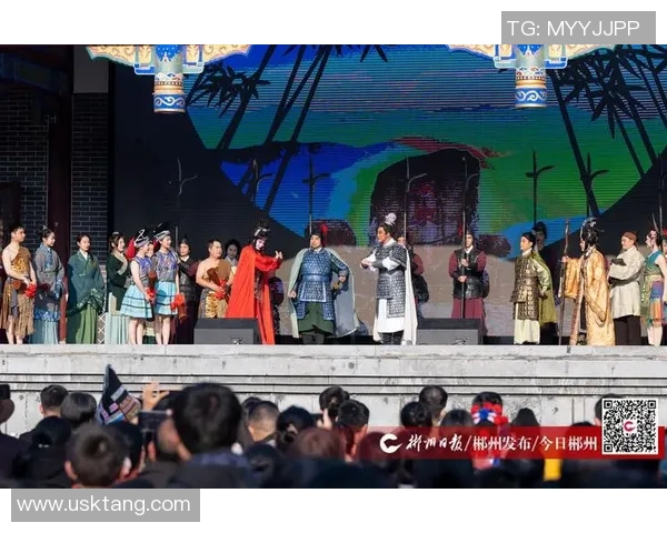 藏族明星在足球场上闪耀光芒展现民族风采与激情 藏族明星在足球场上闪耀光芒展现民族风采与激情